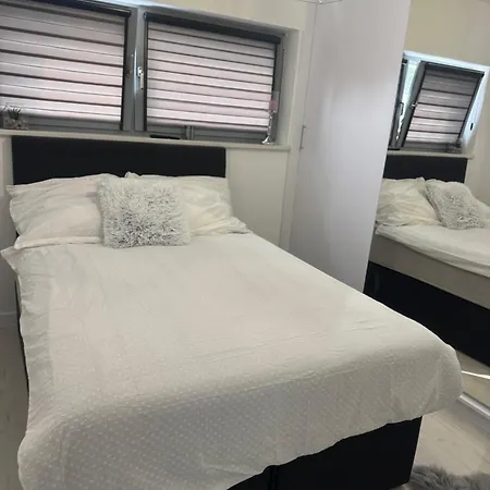 Apartman Z Widokiem Na Jezioro